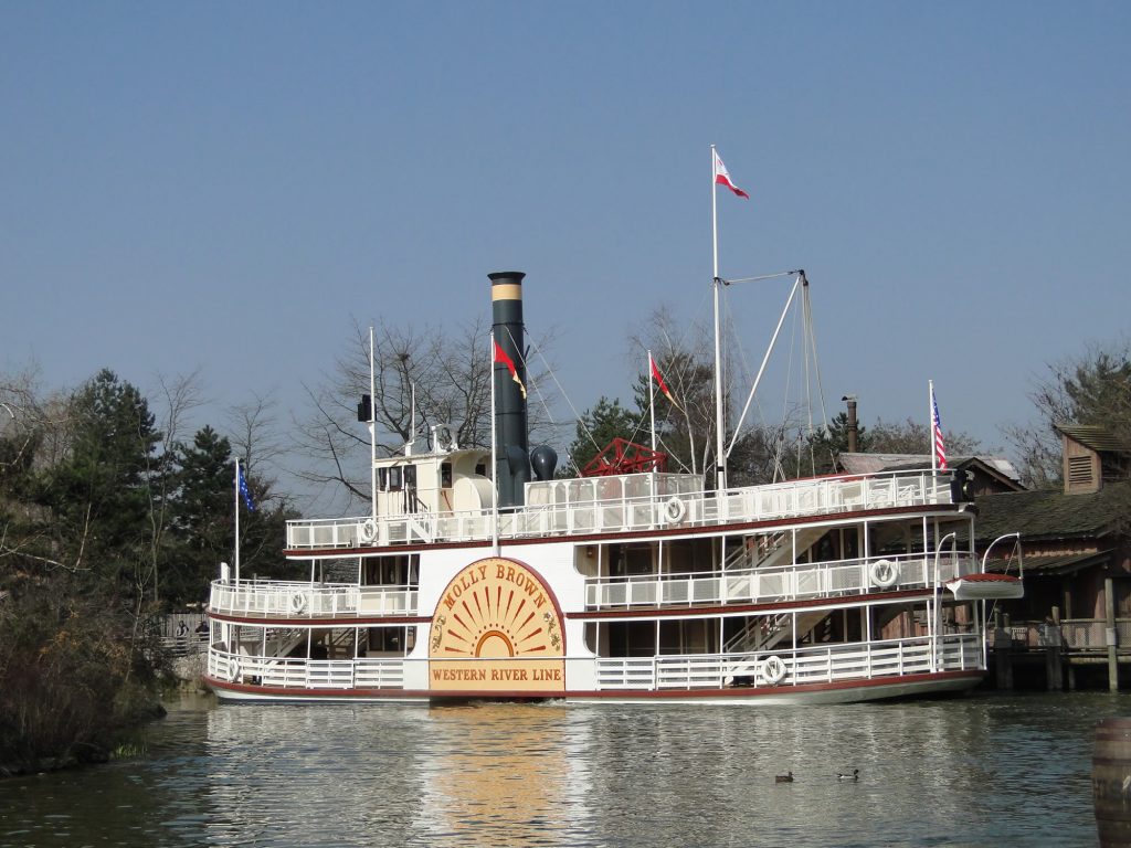 Thunder Mesa Riverboat Landing en Disneyland París