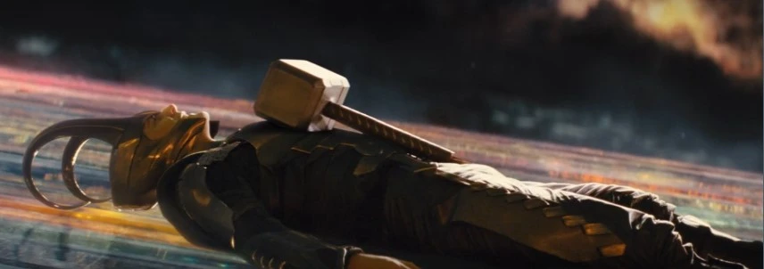 Loki atrapado por el Mjölnir