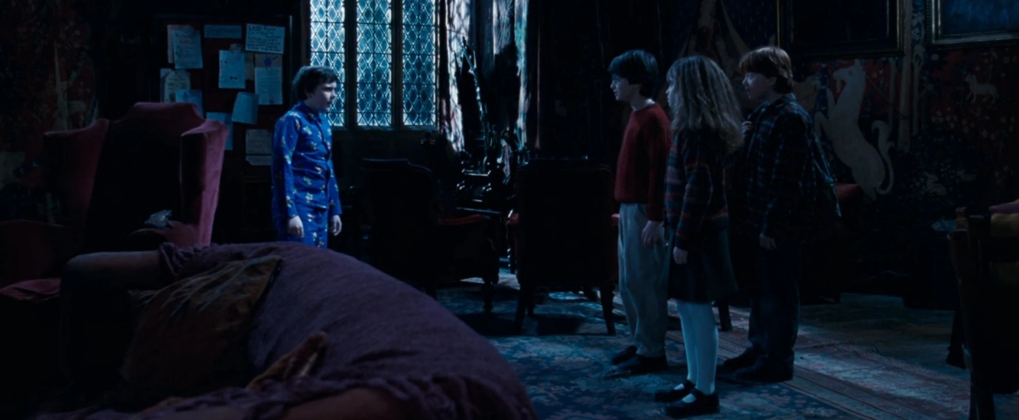 Neville se desmaya