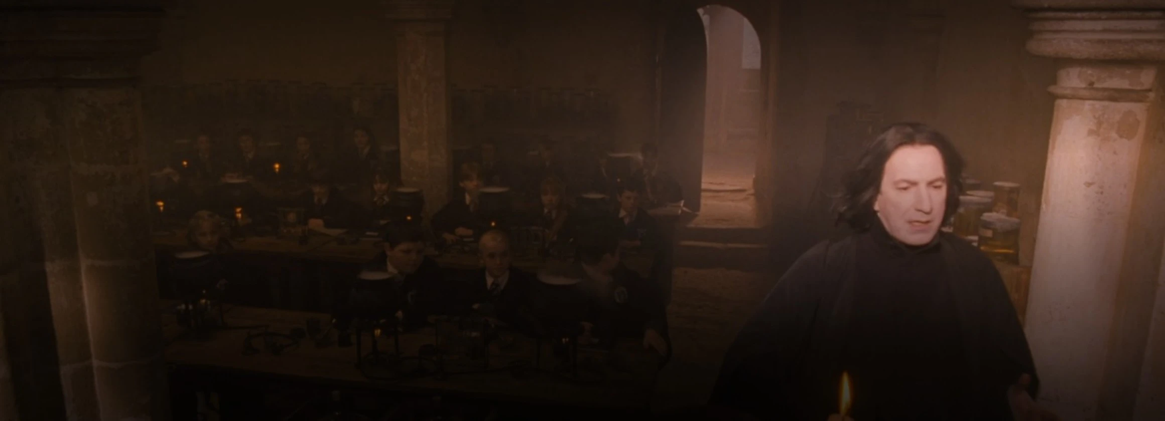 Severus Snape enfadado en su clase de pociones