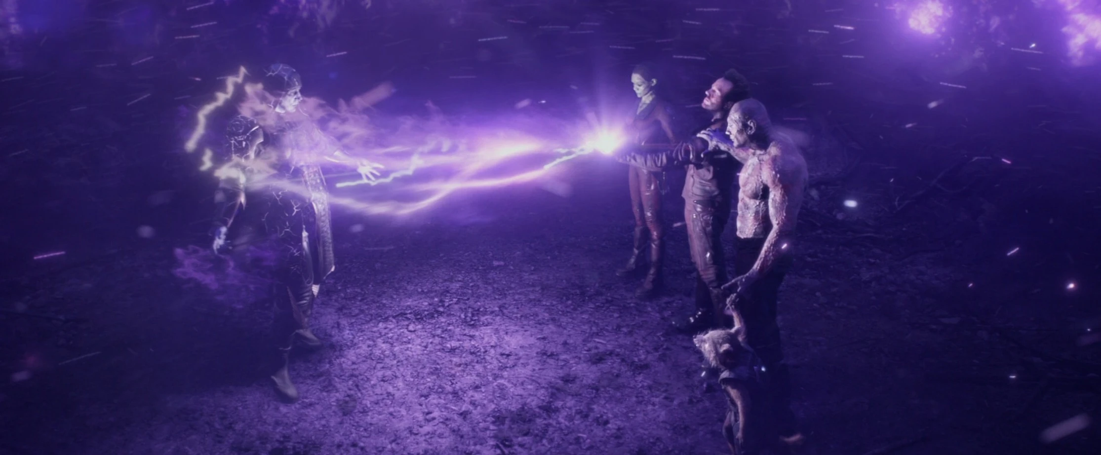 Los Guardianes de la Galaxia acaban con Ronan utilizando la gema del poder.