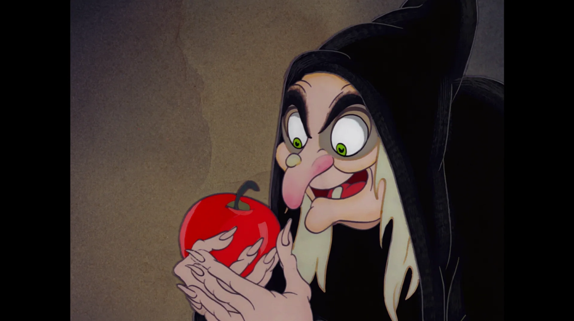 La bruja malvada de Blancanieves con la manzana envenenada.