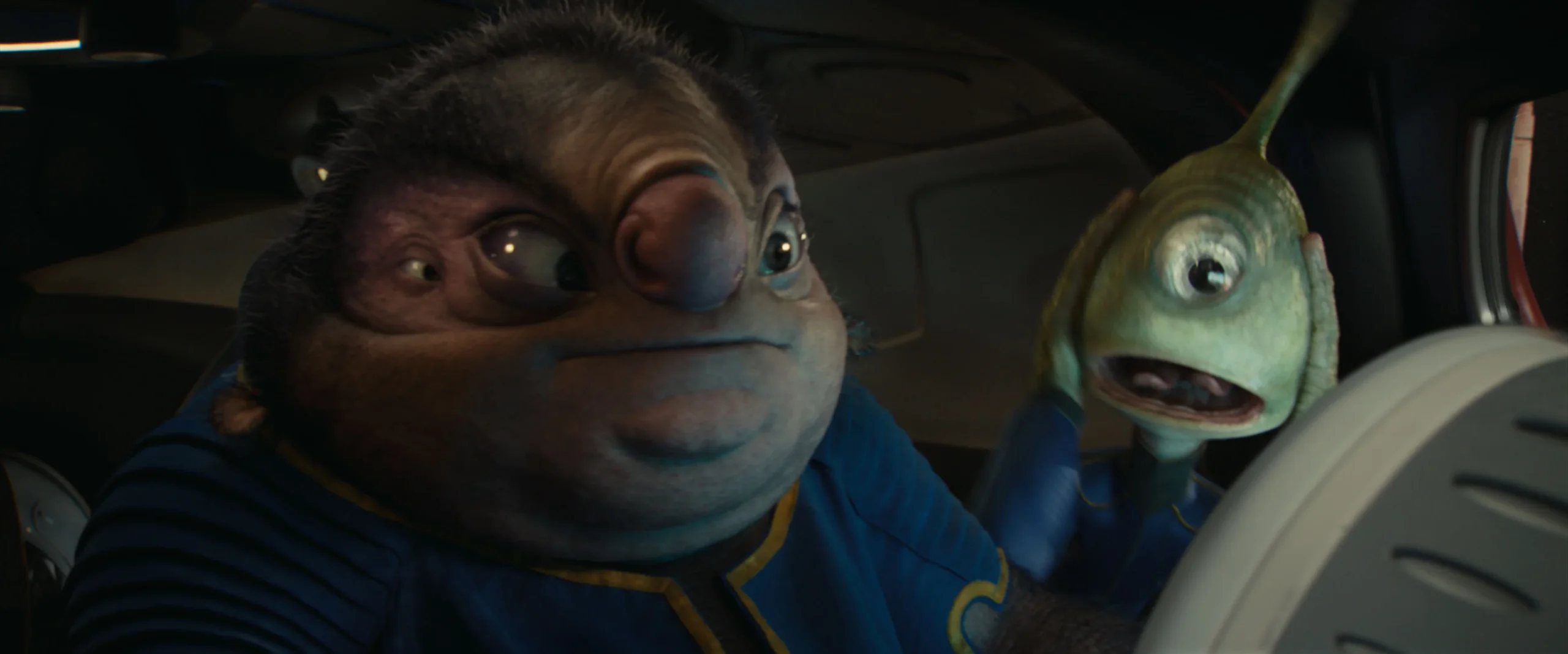Jumba y Pleakley en su forma original en Lilo y Stitch (2025)